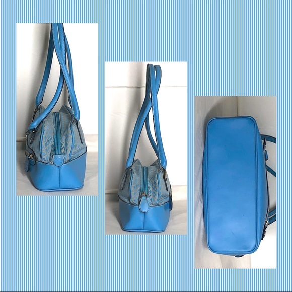 🛍Tommy Hilfiger Light Blue Small Handbag - Picture 3 of 9